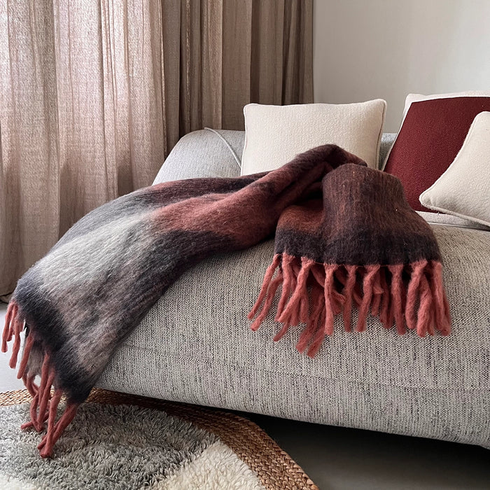 Soft Recycled Zapotec Throw Black Pink