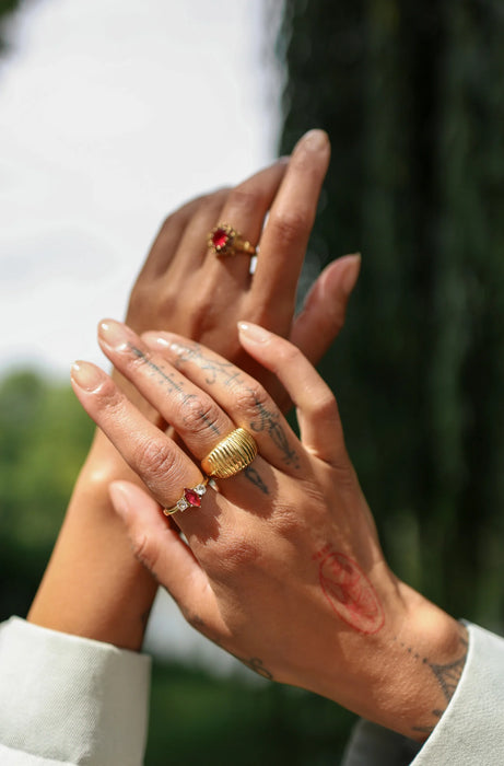 Marquise Stone Ring Pink